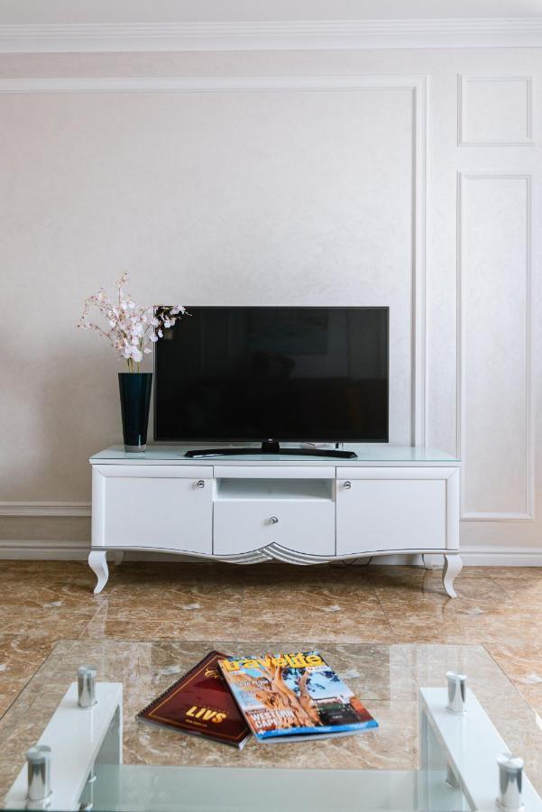 Luxury For Business & Pleasure Royal 1 Apartment Kiev Ngoại thất bức ảnh