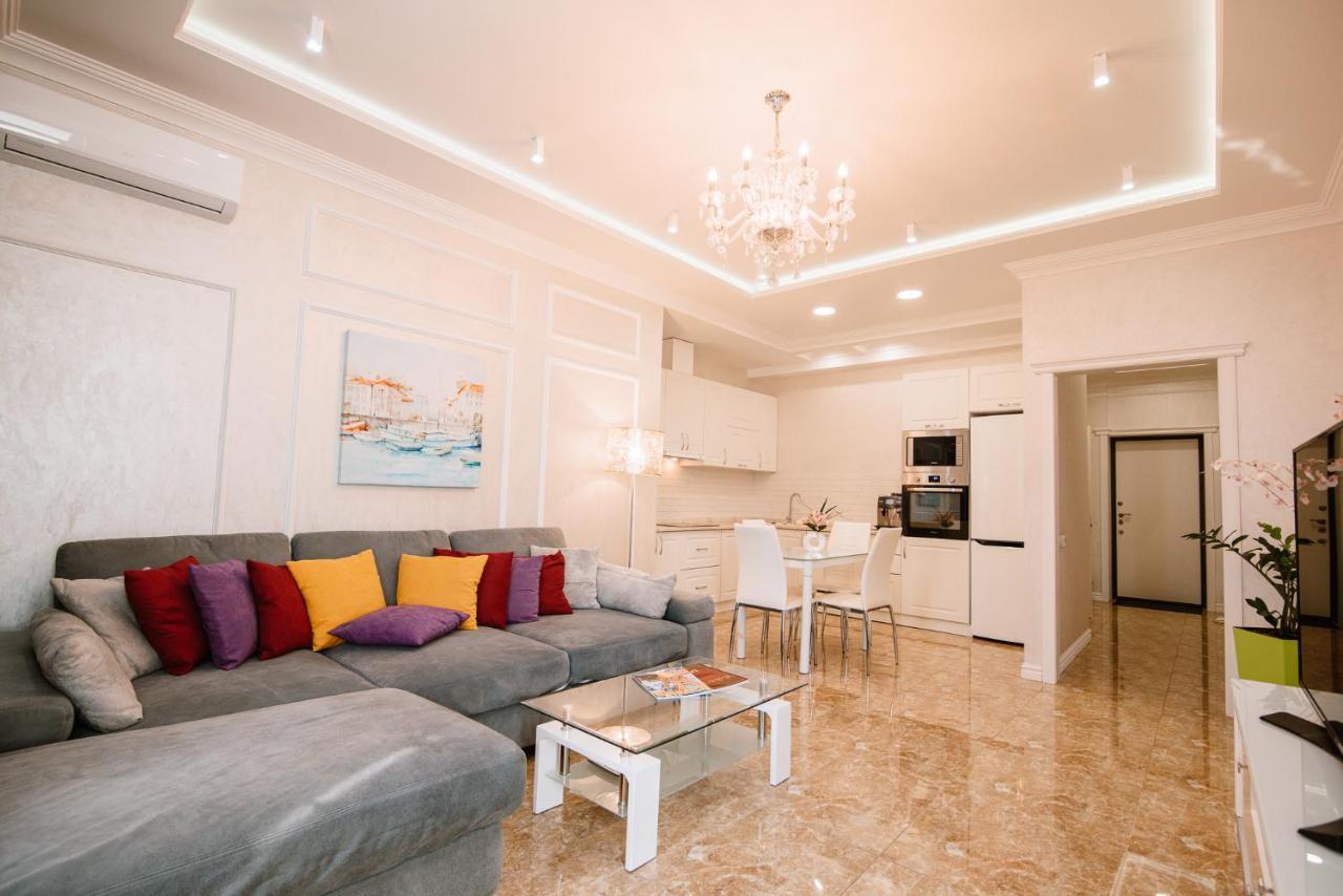 Luxury For Business & Pleasure Royal 1 Apartment Kiev Ngoại thất bức ảnh