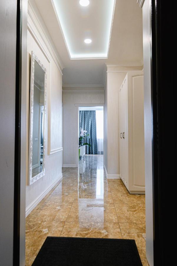 Luxury For Business & Pleasure Royal 1 Apartment Kiev Ngoại thất bức ảnh