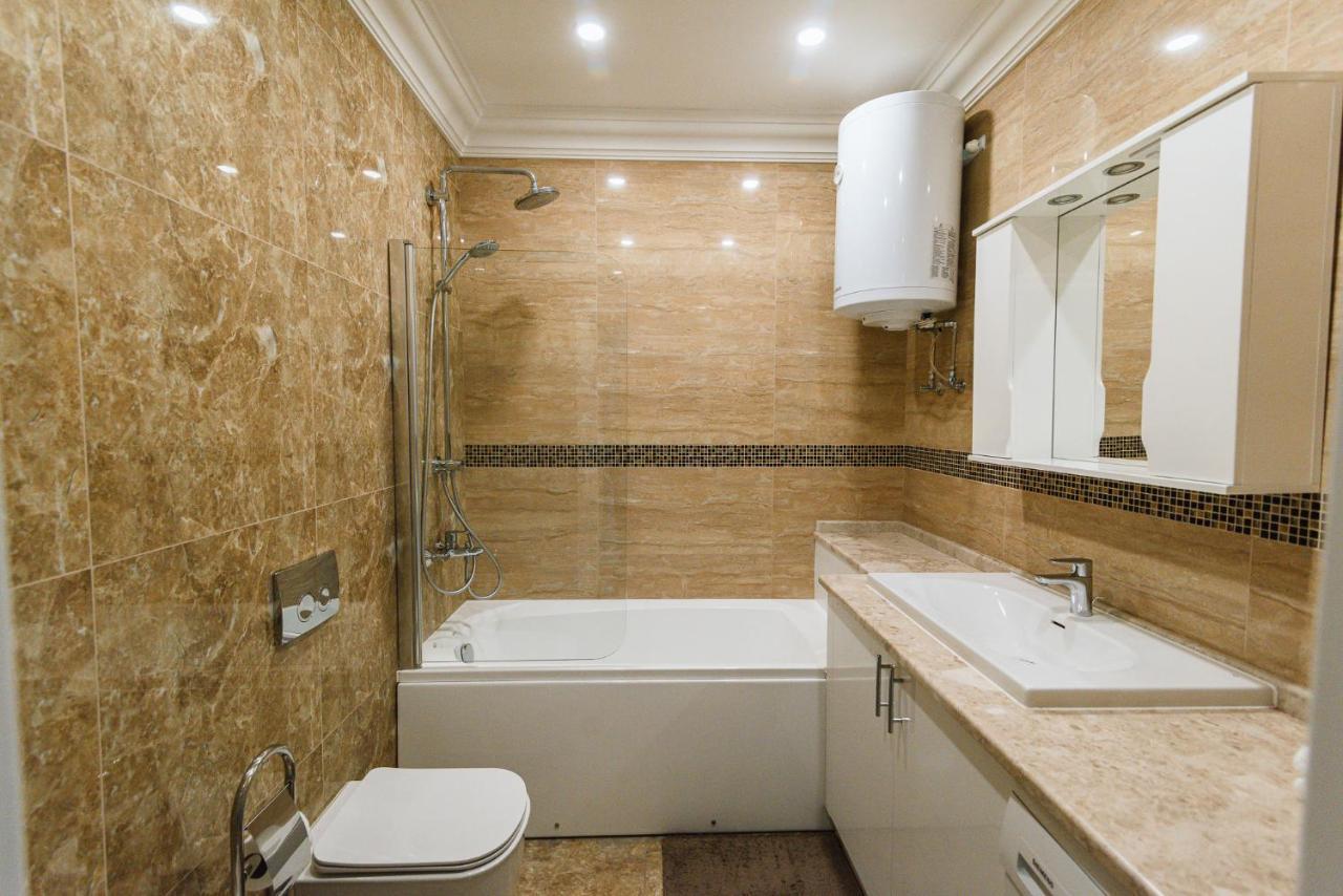 Luxury For Business & Pleasure Royal 1 Apartment Kiev Ngoại thất bức ảnh